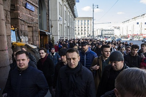 Navalny-demonstreert-in-2017 (Wikimedia Commons)